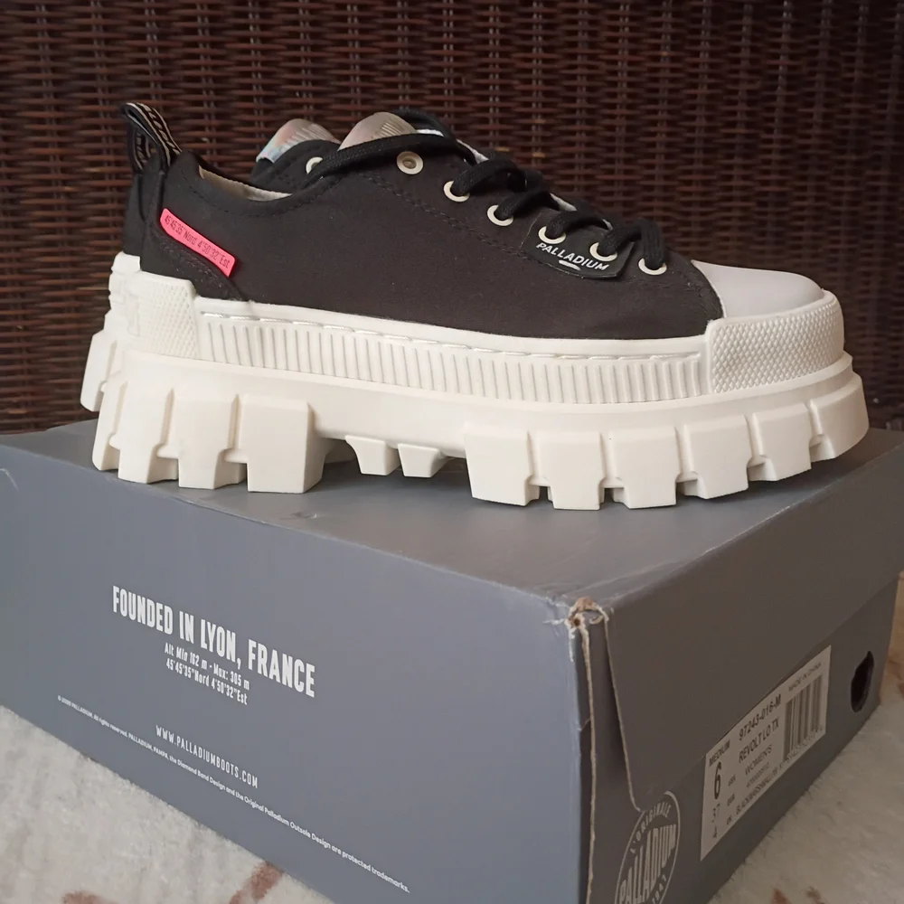 Palladium Black and White Platform Sneakers Women's Size 6